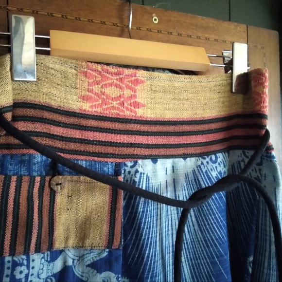 Gorgeous 100% cotton full length skirt - Picture 3 of 5